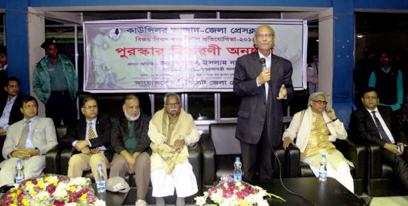 দেশগঠনে শিক্ষার পাশাপাশি খেলাধূলারও গুরুত্ব রয়েছে : শিক্ষামন্ত্রী