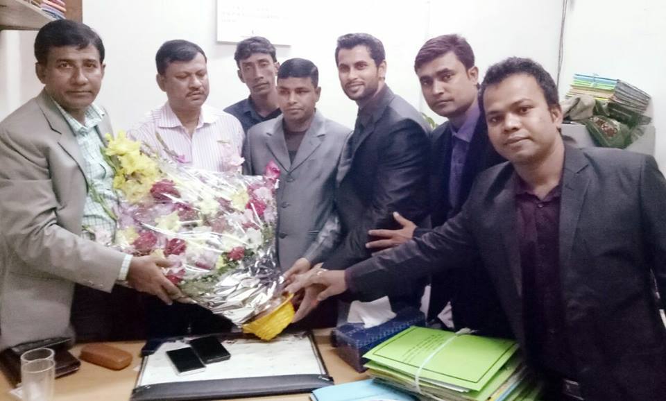 নবগঠিত কেন্দ্রীয় কমিটিকে দক্ষিন সুরমা যুবদলের ফুলেল শুভেচ্ছা