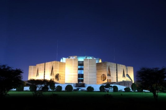 প্রাথমিকের পাঠ্য বইয়ে ভুল : পর্যবেক্ষণে নামছে সংসদীয় কমিটি