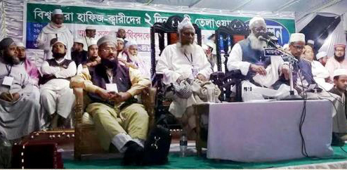 তেলাওয়াতে মুখরিত সিলেট আলিয়া মাঠ