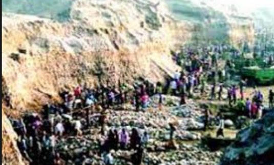 বিছানাকান্দি পাথর কোয়ারিতে মাটিচাপায় তিন শ্রমিক নিহত, লাশ গায়েব!