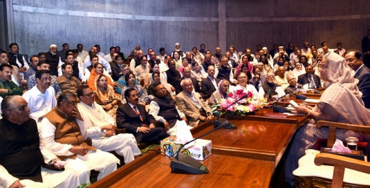 বিএনপির ব্যাপারে এমপিদের নতুন নির্দেশনা দিলেন প্রধানমন্ত্রী