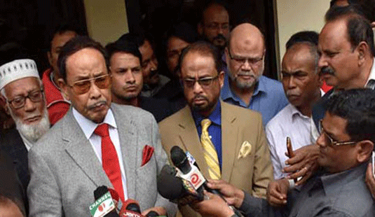 আমি হেফাজত করি না, হেফাজতের দাবি সমর্থন করি : এরশাদ