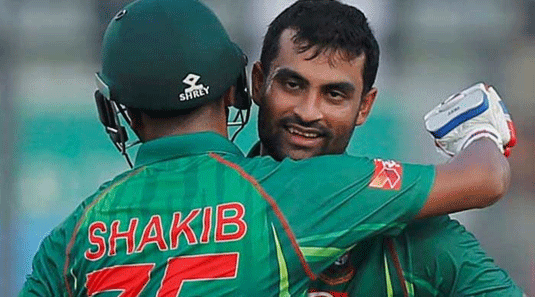 সাকিব-তামিমের ব্যাটে ভর করে বড় সংগ্রহের পথে বাংলাদেশ