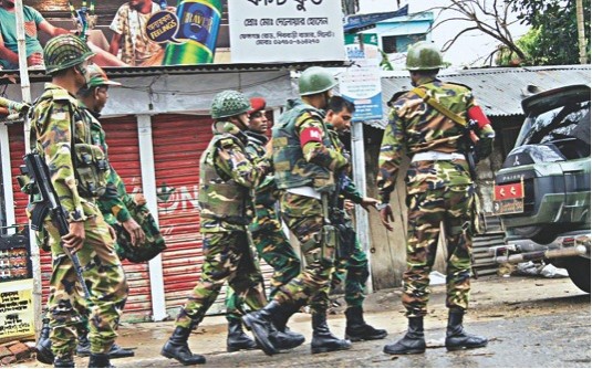 সেনাবাহিনীর দাবি, ‘এলাকাটা ঝুঁকিপূর্ণ হয়ে গেছে’