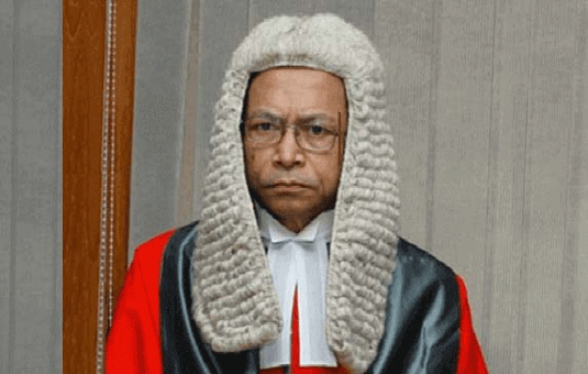 রাষ্ট্রপতির দোহাই যখন দেন তখন আমাদের কষ্ট লাগে : প্রধান বিচারপতি