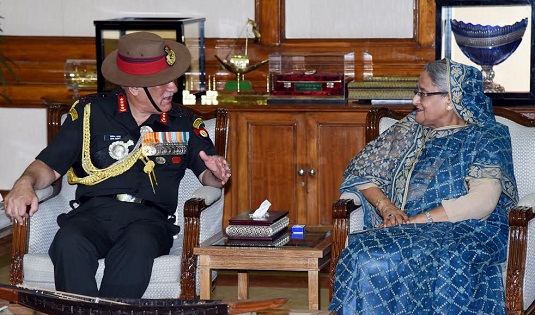 ভারতীয় সেনাপ্রধান ঢাকাকে যে বার্তা দিয়ে গেলেন