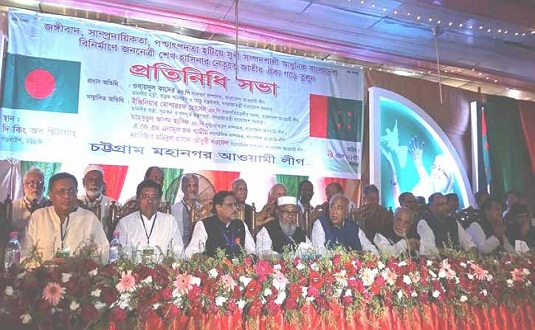 অসুস্থ প্রতিযোগিতা রাজনীতির জন্য শুভ নয় : কাদের