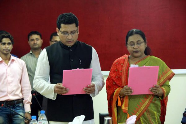 বিয়ানীবাজার পৌরসভার নির্বাচিত মেয়র ও কাউন্সিলরদের শপথ গ্রহণ
