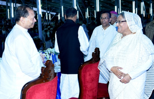 গণভবনে বিচারপতি, সামরিক কর্মকর্তা ও কূটনীতিকদের মিলনমেলা