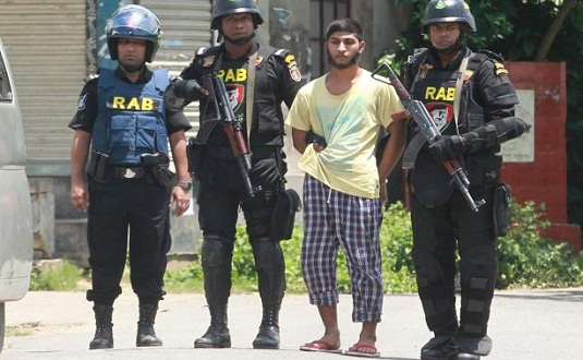 আশুলিয়ায় আটক চার ‘জঙ্গি’ সরোয়ার-তামিম গ্রুপের সদস্য : র‌্যাব