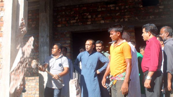 ওসমানীনগরে রড ছাড়াই ভবন নির্মাণ,আটক তিনজন জেল হাজতে