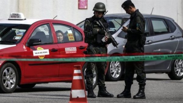 মালয়েশিয়ায় সন্ত্রাসবিরোধী অভিযানে বাংলাদেশিসহ গ্রেফতার চারশোর বেশি মানুষ