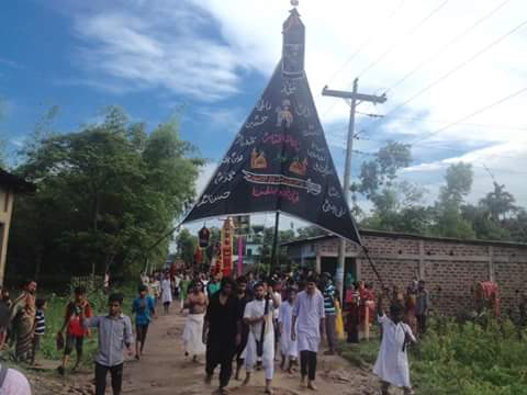 কুলাউড়ার পৃথিমপাশা নবাব বাড়িতে তাজিয়া মিছিল