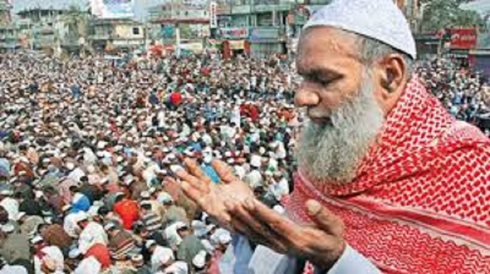 মৌলভীবাজারে আখেরী মোনাজাতের মধ্য দিয়ে শেষ হয়েছে ইজতেমা