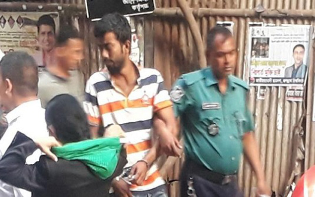 ৩৭ লাখ টাকা ডাকাতিতে ৬ শিক্ষার্থী গ্রেপ্তার