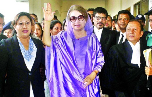 তিন মামলায় হাইকোর্টে খালেদা জিয়ার জামিন আবেদন