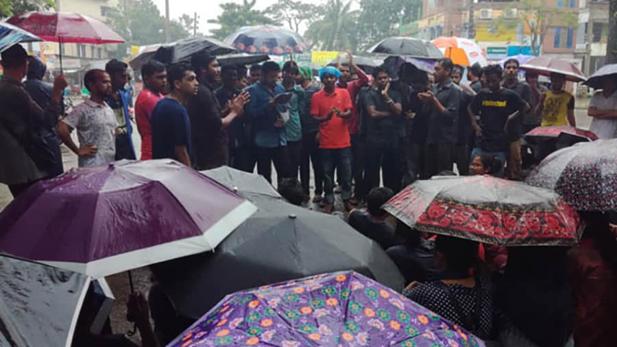 শিক্ষার্থীদের ওপর হামলায় শাবিতে আন্দোলন…আটক ১১