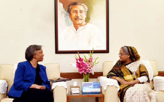 প্রধানমন্ত্রীর সঙ্গে সাক্ষাতে মাকিন রাষ্ট্রদূত বার্নিকাটের যে কথা হয়