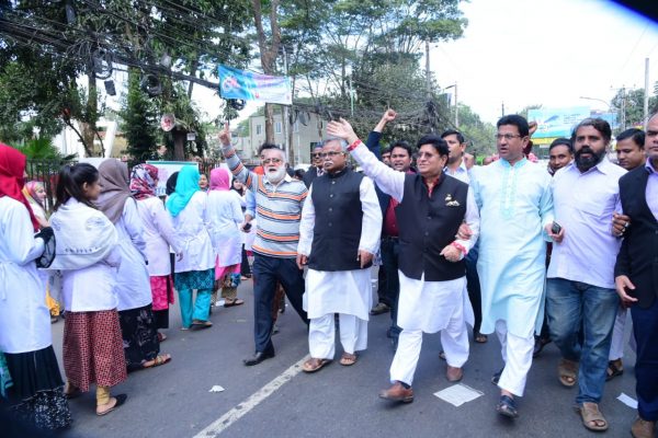 নৌকা না জিতলে দেশ আবারো পাকিস্তান হয়ে যাবে : ড. মোমেন