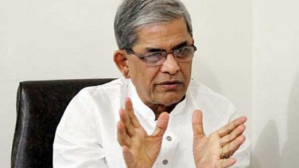 কাদেরকে প্রকাশ্যে মাফ চাইতে বললেন ফখরুল