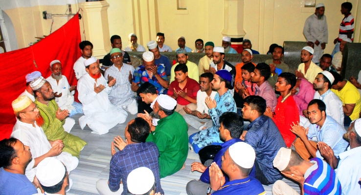ইলিয়াস আলীর সন্ধান কামনায় সিলেটে মিলাদ মাহফিল