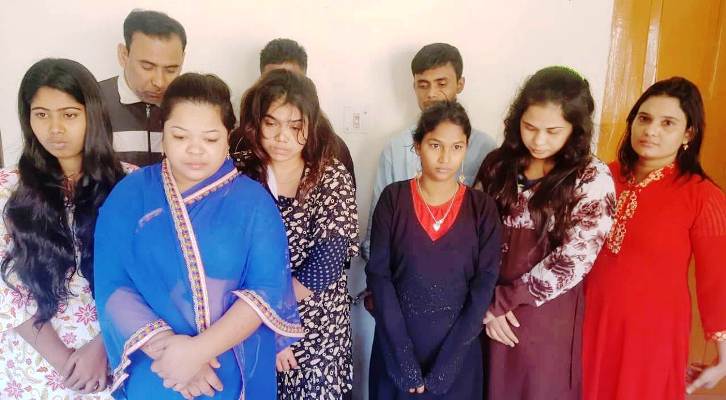 সিলেটে অসামাজিকতার দায়ে ৯ নারী-পুরুষ আটক
