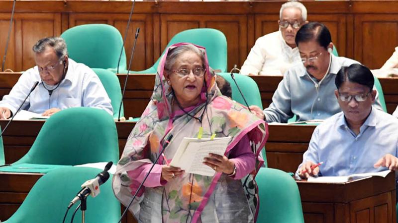 ব্যাংকে লুটে খাওয়ার টাকা নেই, বালিশ দুর্নীতির প্রকৌশলী ছাত্রদল করতেন, সংসদে প্রধানমন্ত্রী