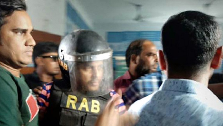 খালেদ হাজি সাহেব, জামিন দিলে পালিয়ে যাবেন না