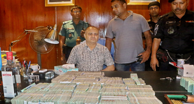 মায়ের নামে ১৪০ কোটি টাকার এফডিআর শামীমের