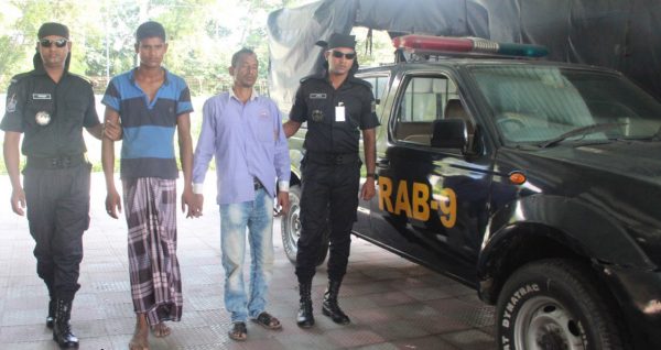গোলাপগঞ্জে অর্ধকোটি টাকার চোরাই মালসহ র‍্যাবের হাতে আটক ২