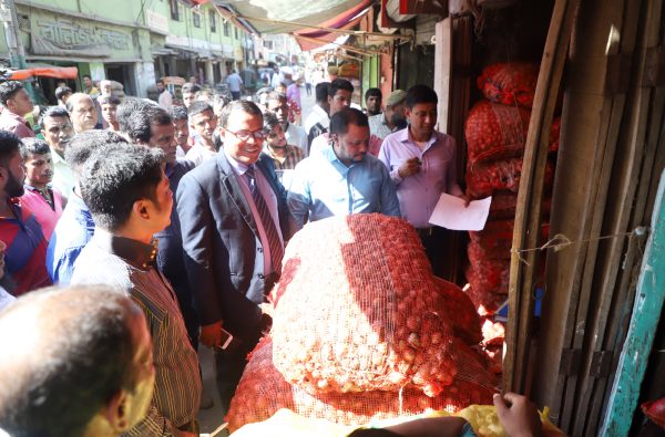 বাজার মনিটরিংয়ে সিসিক