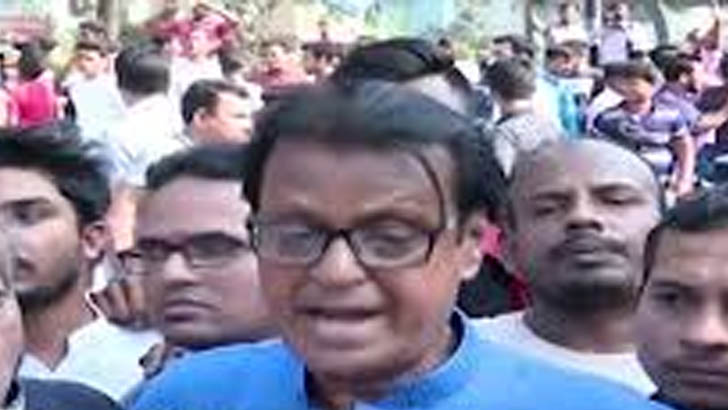 শাহজালাল বিমানবন্দর থেকে মুক্তিযোদ্ধা দলের সভাপতি উলফাত গ্রেফতার