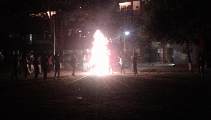 বাংলাদেশের বিজয়ে ঢাকা কলেজে শিক্ষার্থীদের উল্লাস