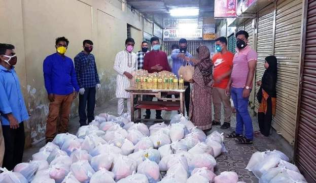 দুস্থ মানুষের পাশে প্রবাসী পল্লী গ্রুপ
