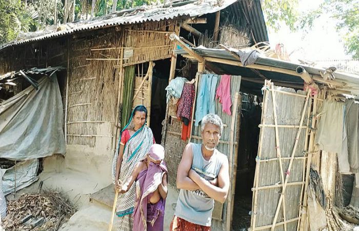 করোনার লকডাউনে কমলগঞ্জে কর্মহীন ৫ শতাধিক শব্দকর পরিবার! ত্রাণ নেই দুর্বিষহ জীবন যাপন