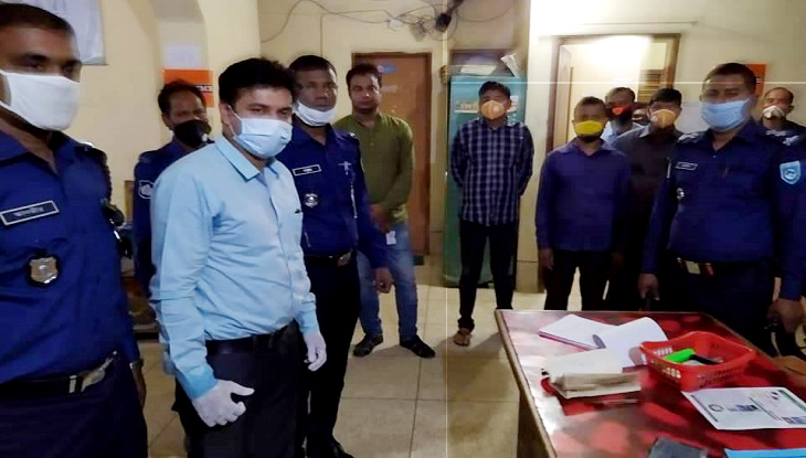 ঠাকুরগাঁওয়ে কিস্তি আদায়কালে ১৫ এনজিওকর্মী আটক