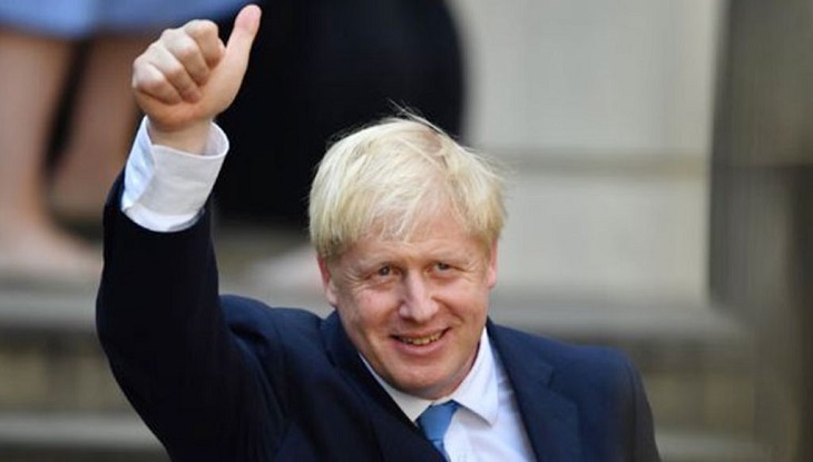 হাঁটতে পারছেন বরিস জনসন