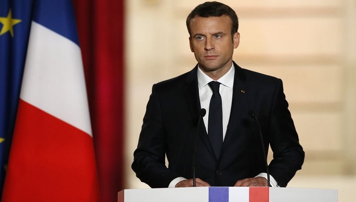 ফ্রান্সে লকডাউনের সময় বাড়িয়ে যা বললেন প্রেসিডেন্ট