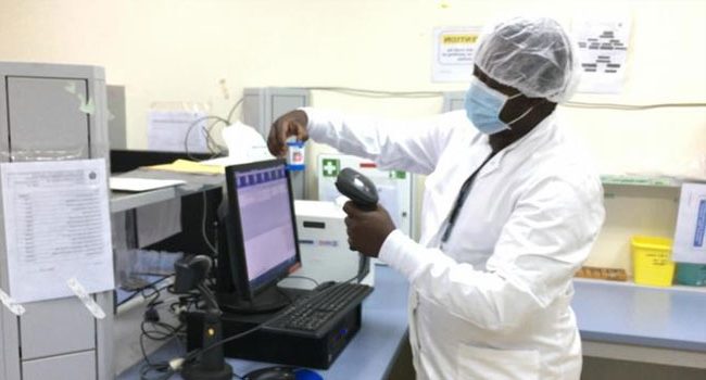 করোনা সংকট কাটছে : বিশ্ব স্বাস্থ্য সংস্থা