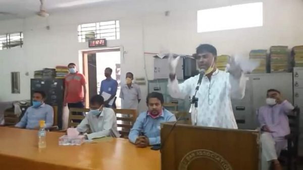 আইনজীবীদের মধ্যে সুদমুক্ত ঋণ বিতরণ করবে জেলা আইনজীবী সমিতি