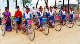 সুনামগঞ্জে ক্ষুদ্র নৃ-গোষ্ঠীর ৩০ শিক্ষার্থী পেল সাইকেল
