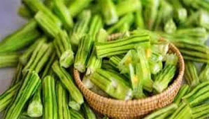 করোনায় রোগ প্রতিরোধ ক্ষমতা বাড়াবে চিরচেনা শজনে ডাঁটা