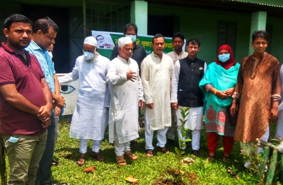 উপশহরে বৃহত্তর সিলেট গণদাবী পরিষদ কেন্দ্রীয় কমিটির বৃক্ষ রোপন