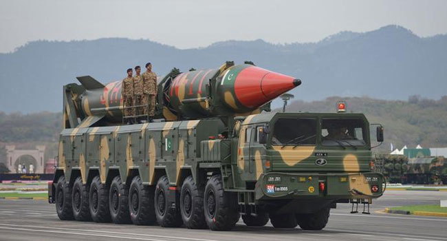 পরমাণু অস্ত্রে ভারতকে জবাব দিবে পাকিস্তান