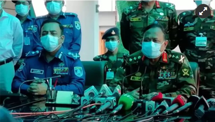 এটা বিচ্ছিন্ন ঘটনা : সেনাপ্রধান, ঘোলা পানিতে মাছ শিকার সফল হবে না : আইজিপি