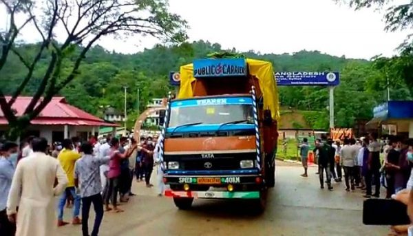পাঁচ মাস পর তামাবিল স্থল বন্দর দিয়ে আমদানি-রপ্তানি শুরু