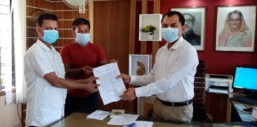 দাউদপুর ইউপি থেকে হোল্ডিং ট্যাক্সের অ্যাসেসমেন্ট রেজিস্ট্রার মুল কপি খুঁজে পাওয়ার দাবিতে ইউএনও বরাবরে স্মারকলিপি পেশ