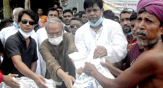 জনগণের টাকায় ভারি হচ্ছে আ’লীগ নেতাদের পকেট : রিজভী