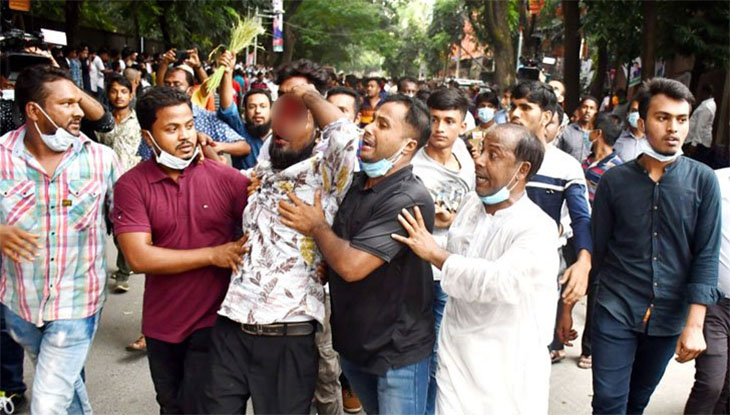 বিএনপি চেয়ারপারসনের কার্যালয়ে দুই গ্রুপে সংঘর্ষ, আহত ১২